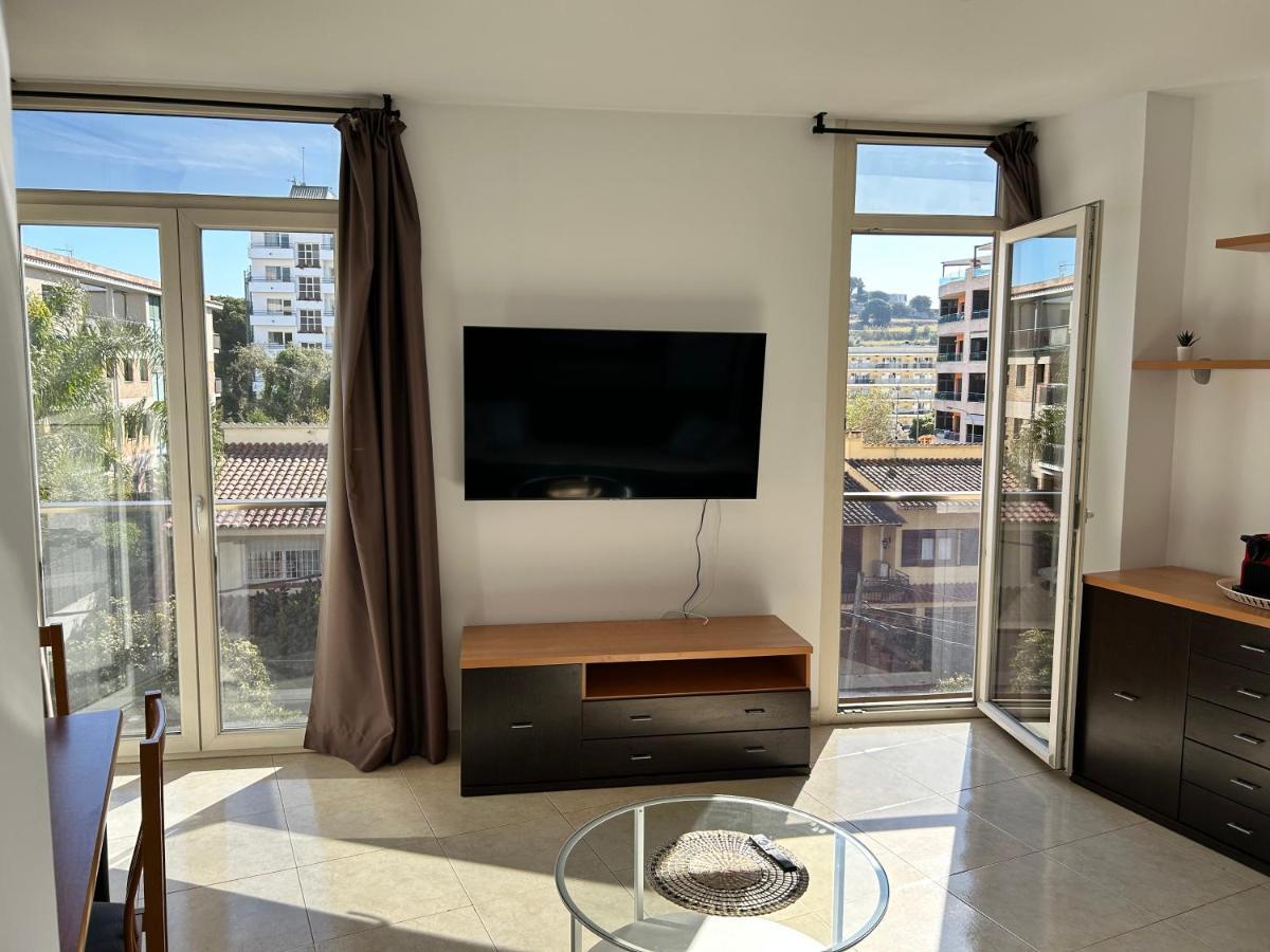 Apartaments Superiors Mtb Only Couples Lloret de Mar Exterior foto