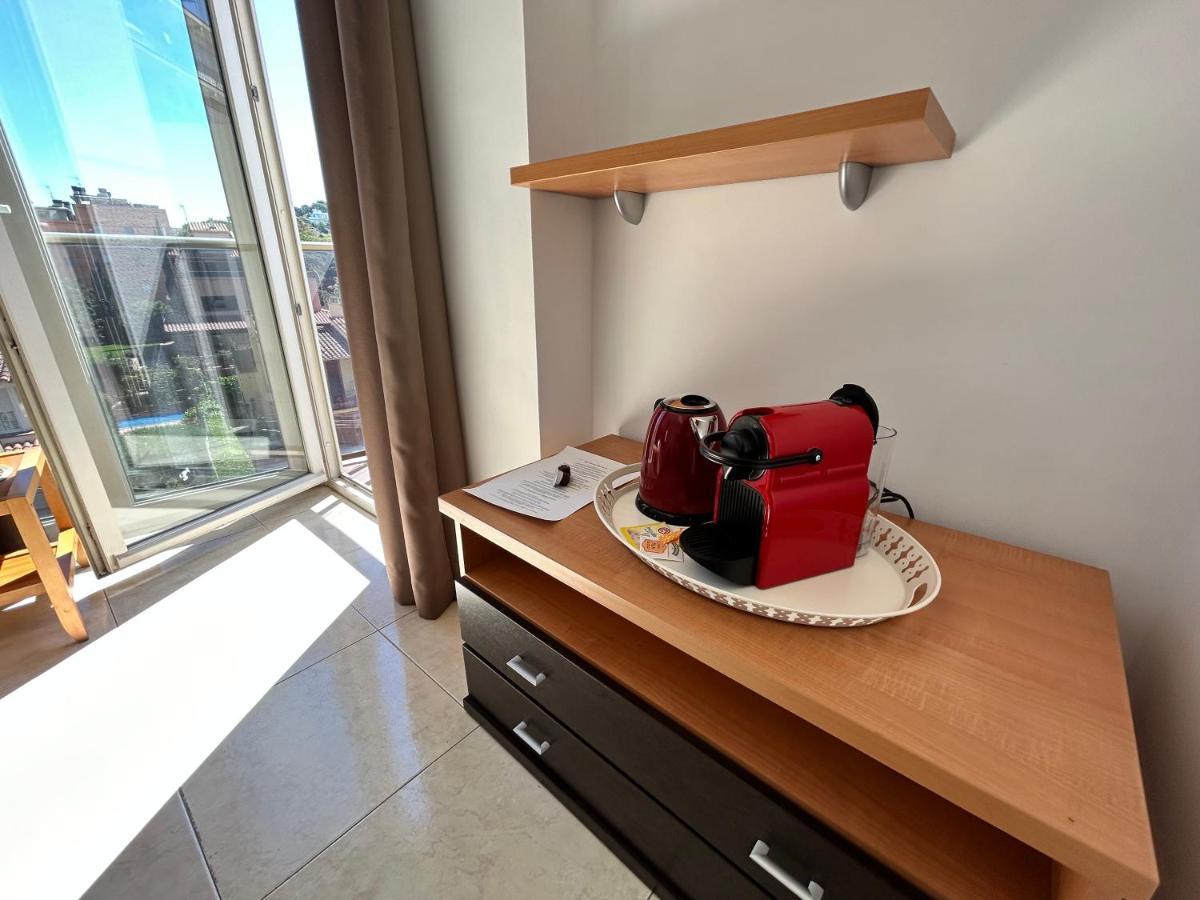 Apartaments Superiors Mtb Only Couples Lloret de Mar Exterior foto