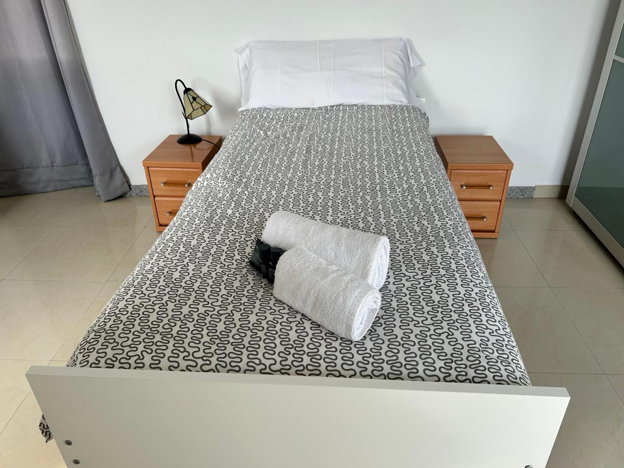 Apartaments Superiors Mtb Only Couples Lloret de Mar Exterior foto